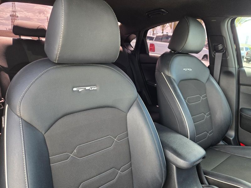 Used 2023 Kia Forte GT-Line IVT