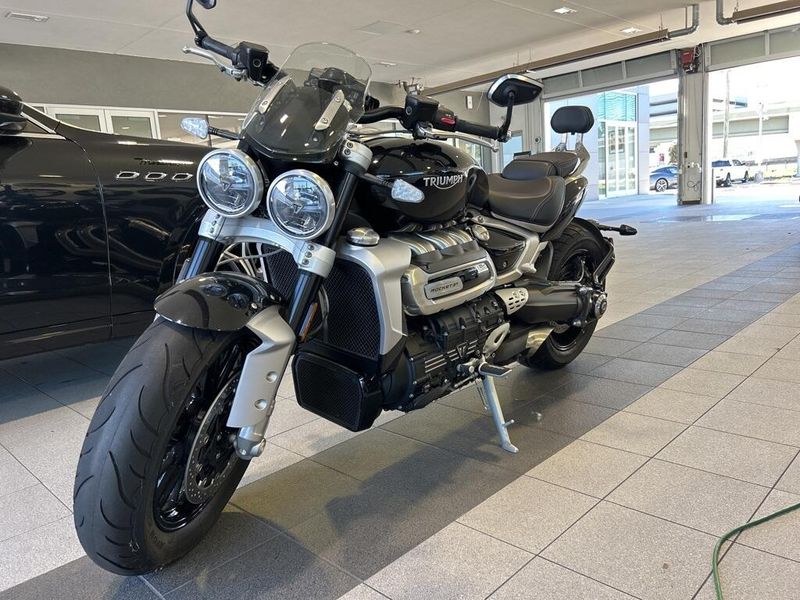 2022 Triumph Rocket 3 RImage 1