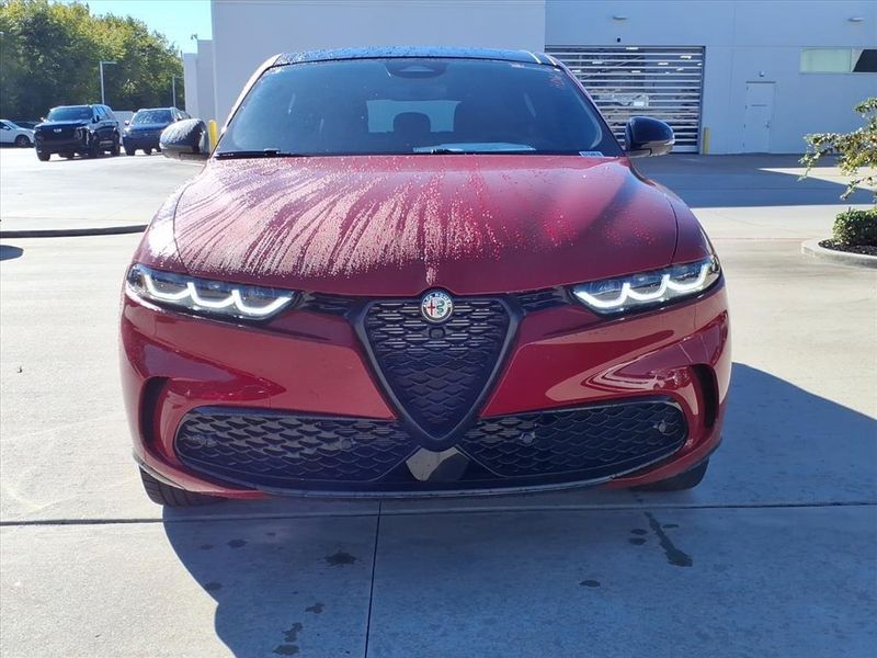 New 2025 Alfa Romeo Tonale Intensa AwdImage 4
