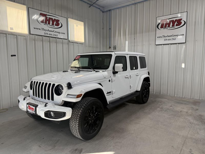 Used 2021 Jeep Wrangler Unlimited Sahara High AltitudeImage 17