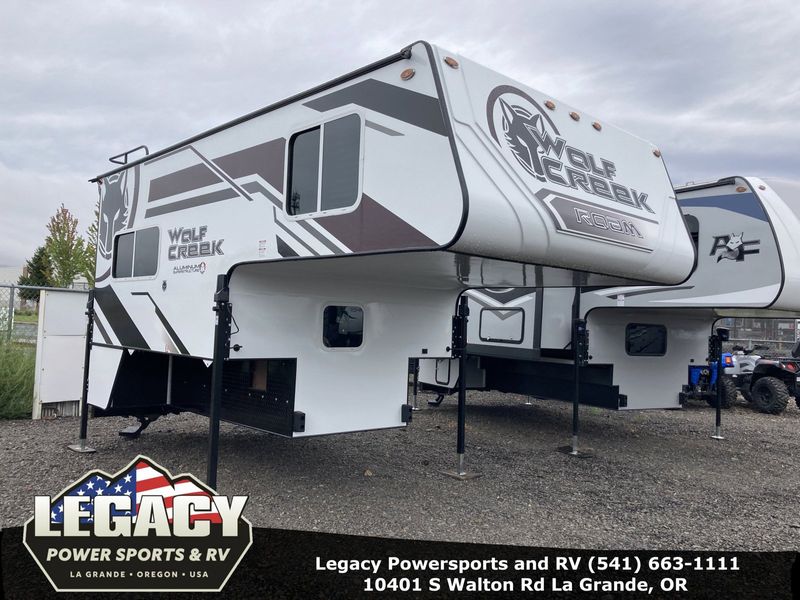 2024 WOLF CREEK 850  in a WINDSWEPT SERENITY exterior color. Legacy Powersports 541-663-1111 legacypowersports.net 