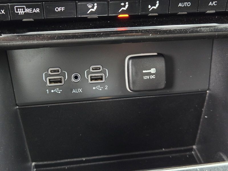 Used 2024 Jeep Grand Cherokee L Laredo X 4x2