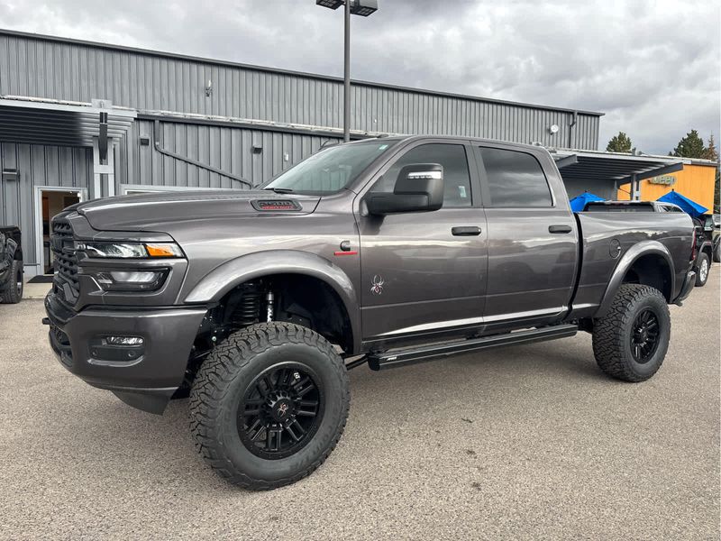 2025 Ram 2500 Big Horn photo 4