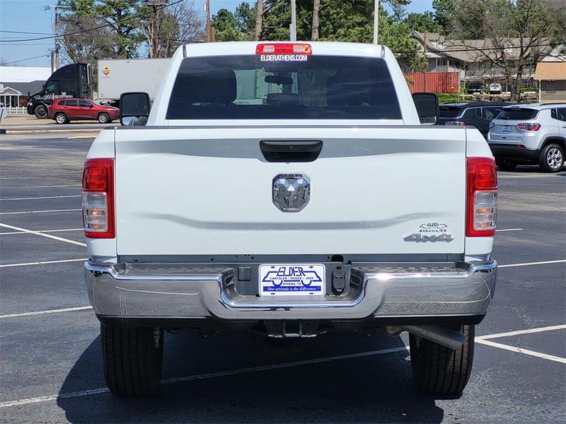 2024 RAM 2500 Tradesman Crew Cab 4x4 8