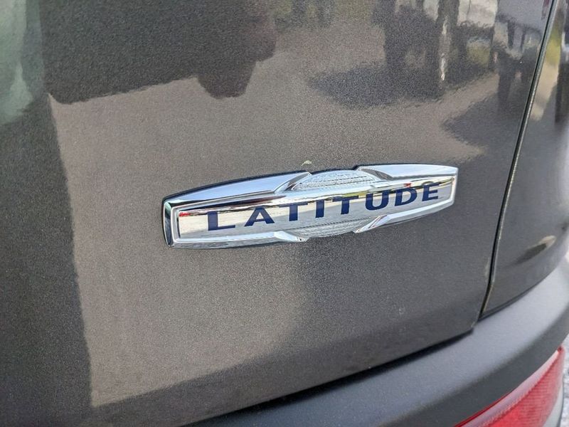 2018 Jeep Cherokee Latitude PlusImage 36