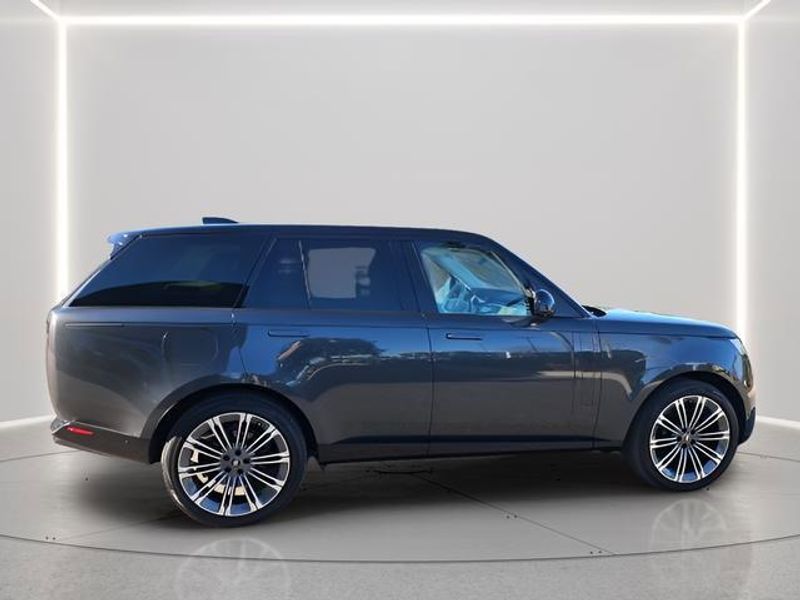Used 2023 Land Rover Range Rover SE