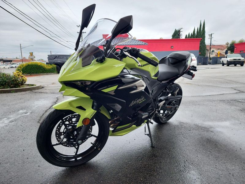 New 2026 Kawasaki NINJA 500 SE ABS Image 15