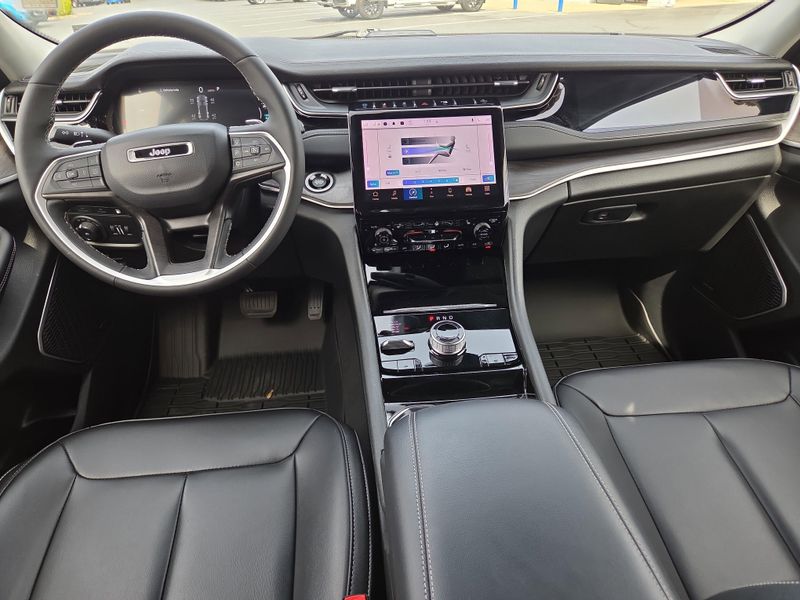 2023 Jeep Grand Cherokee 4xe photo 23
