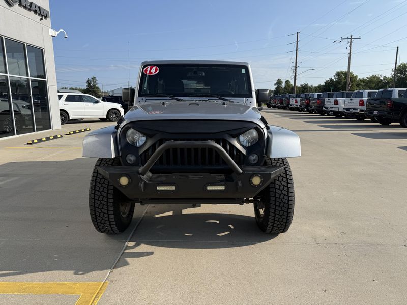 Used 2014 Jeep Wrangler Unlimited SaharaImage 26