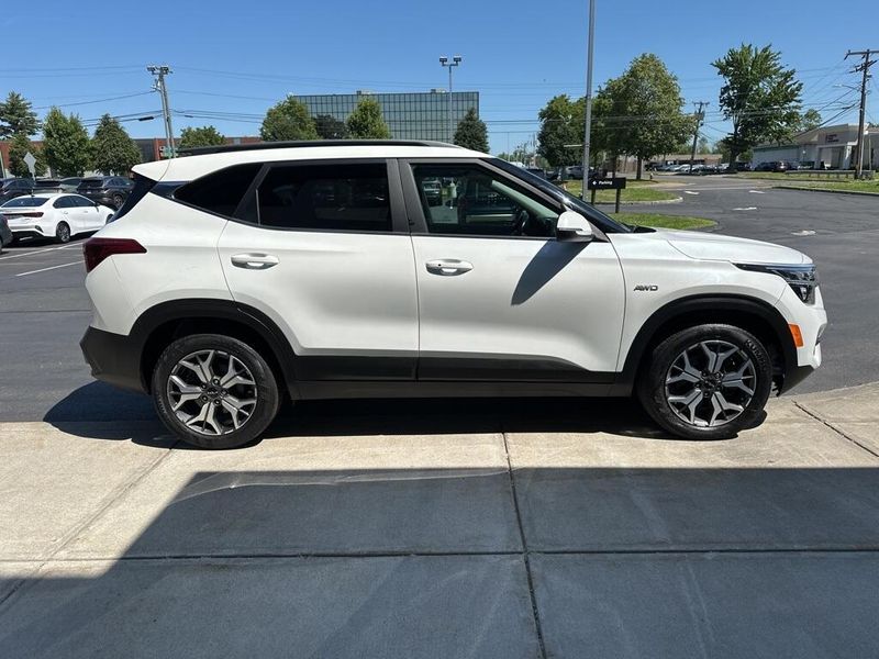2022 Kia Seltos EXImage 4