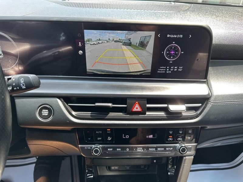 Used 2024 Kia Seltos SXImage 33