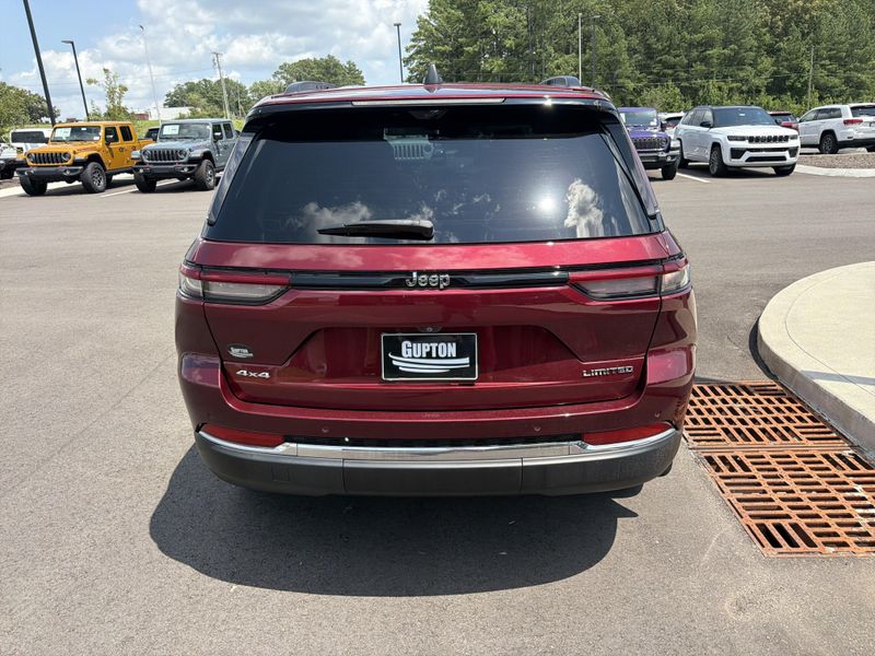 Used 2023 Jeep Grand Cherokee LimitedImage 15