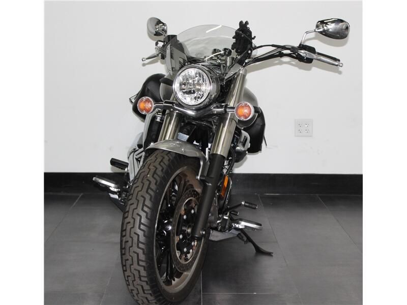 Used 2012 Yamaha V-STAR 950 Image 3