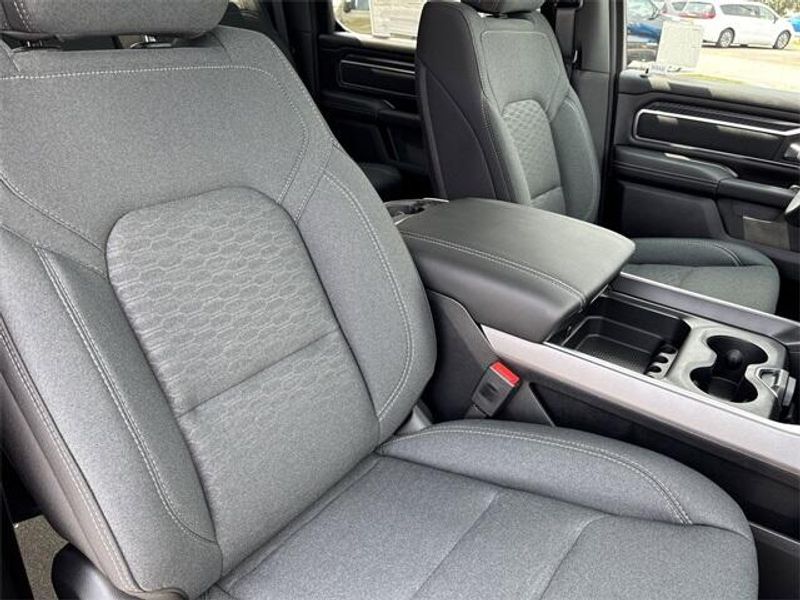 2025 RAM 1500 Big Horn Crew Cab 4x4 5