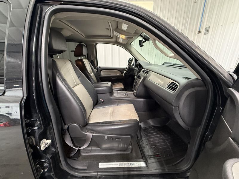 Used 2008 GMC Sierra 1500 SLTImage 9