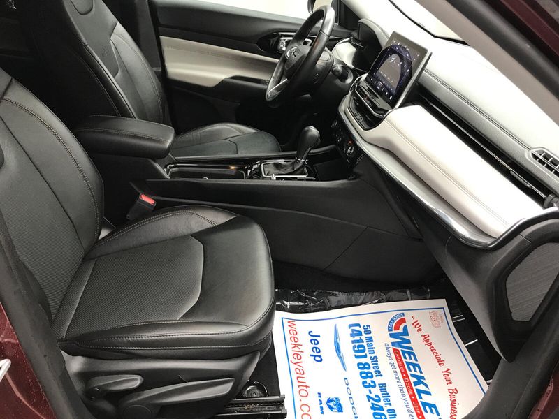 Used 2022 Jeep Compass LimitedImage 16
