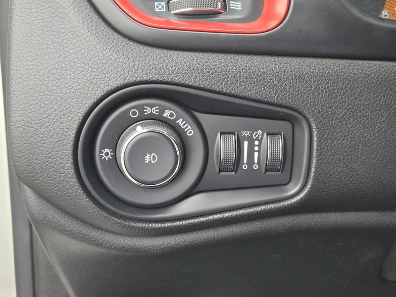 Used 2019 Jeep Renegade Trailhawk 4x4