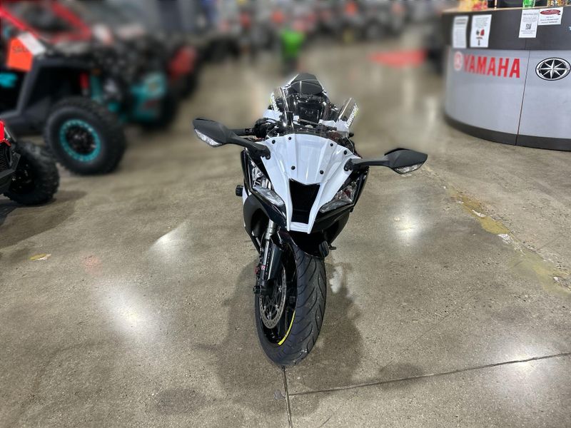 2013 Kawasaki NINJA ZX10R Image 17