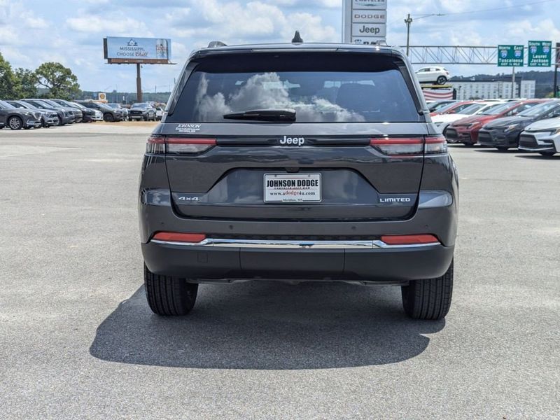 2024 Jeep Grand Cherokee Limited 4x4Image 4