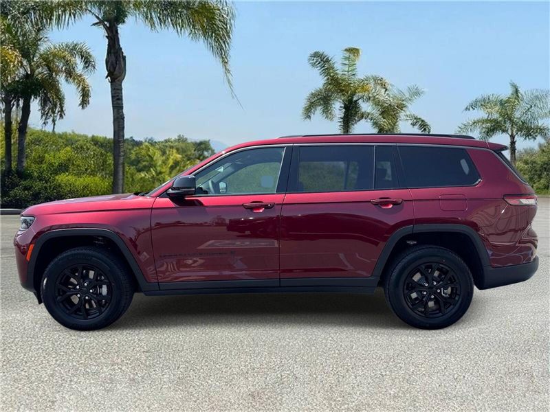 New 2026 Jeep Grand Cherokee L Laredo Altitude 4x2