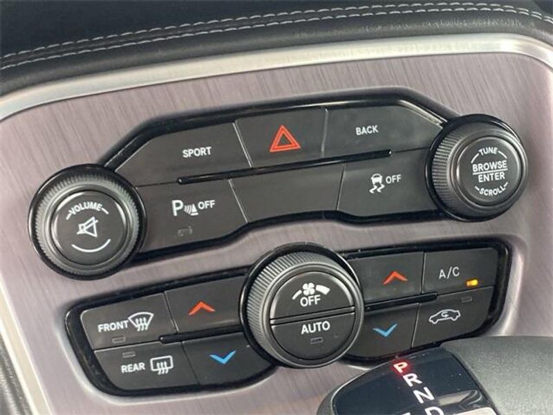 2016 Dodge Challenger SXTImage 26