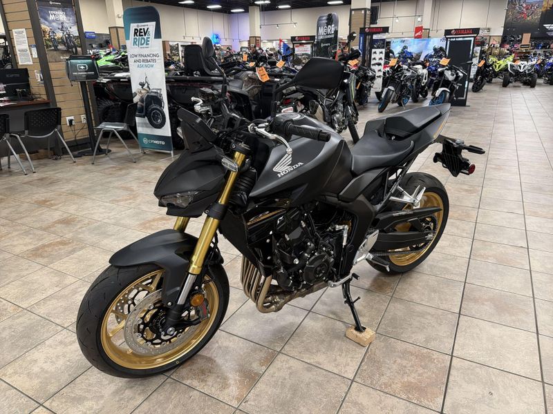 New 2026 Honda CB1000 HORNET SP Image 13
