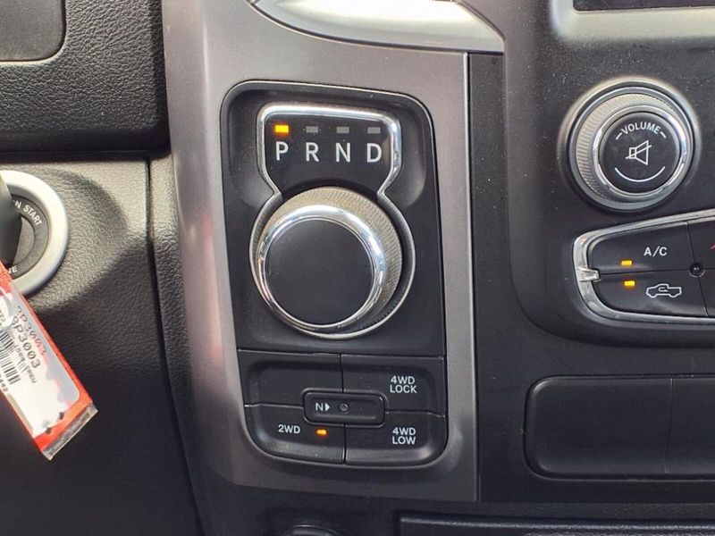 2023 Ram 1500 Classic SLT photo 10