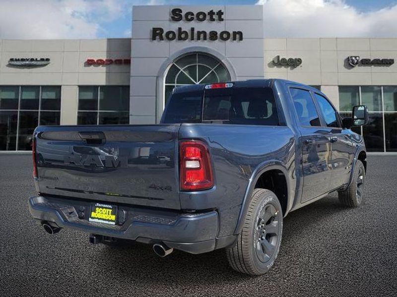 New 2026 RAM 1500 Big Horn Crew Cab 4x4 5'7' Box