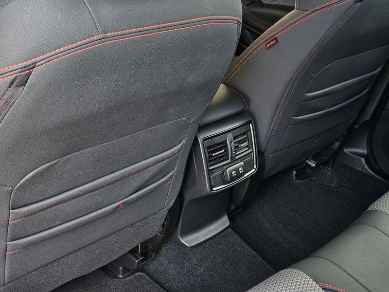 2023 Subaru Forester SportImage 27