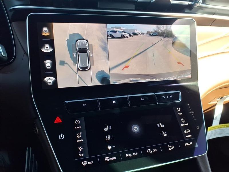 New 2026 Maserati Grecale ModenaImage 24