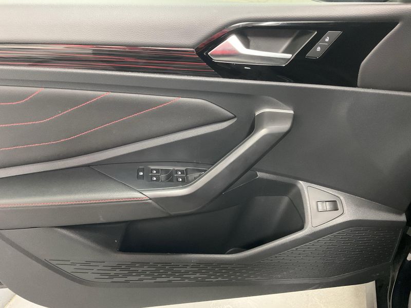 Used 2024 Volkswagen Jetta GLI AutobahnImage 16