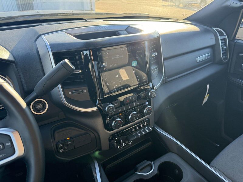 2024 RAM 2500 Big HornImage 18