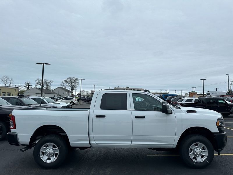 2024 RAM 2500 Tradesman Crew Cab 4x4 6