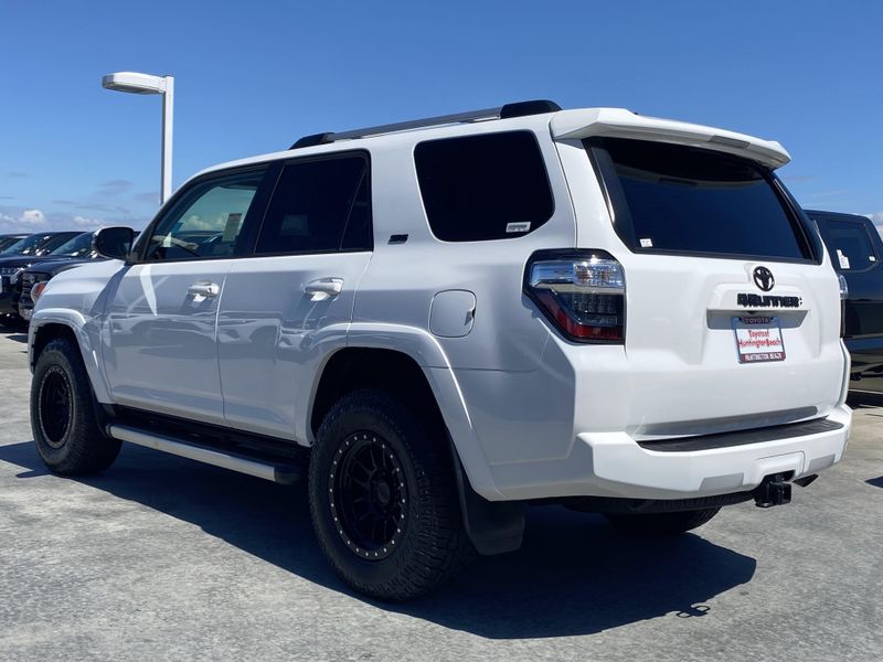 Used 2023 Toyota 4Runner SR5 PremiumImage 5
