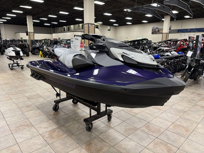 New 2025 Sea-Doo GTI SE 170 (SOUND SYSTEM) Image 11