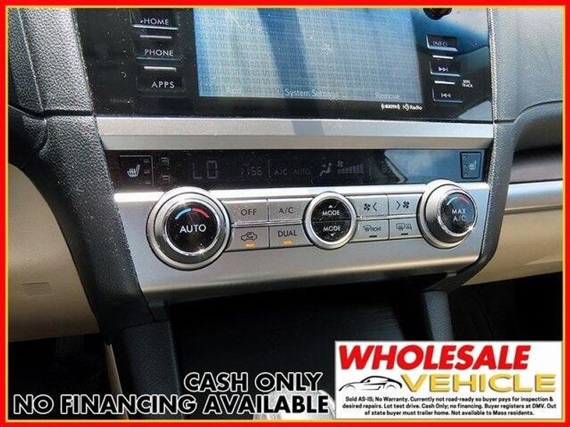 2015 Subaru Outback 2.5iImage 17