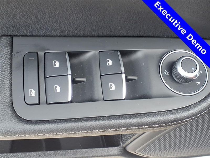 New 2025 Alfa Romeo Giulia RwdImage 13