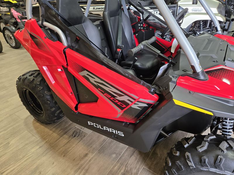 NEW 2026 POLARIS RZR 200 EFI Image 15