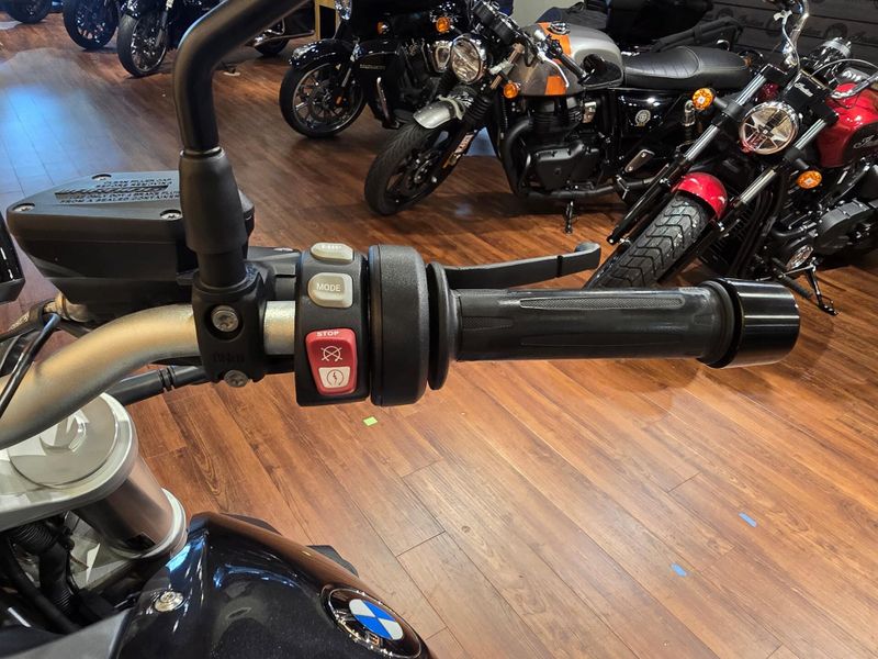 Used 2015 BMW R 1200 R Image 11