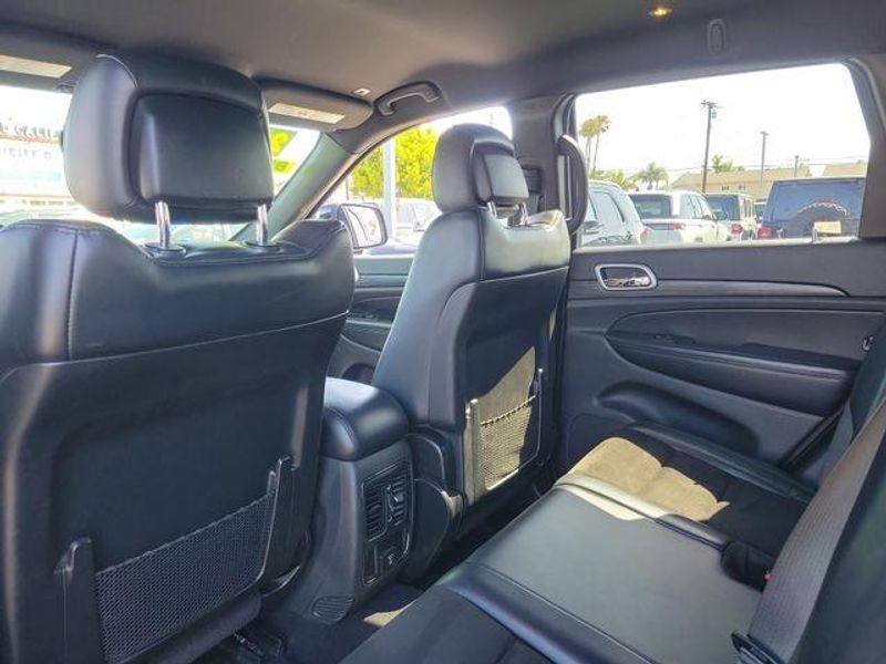 Used 2019 Jeep Grand Cherokee Altitude