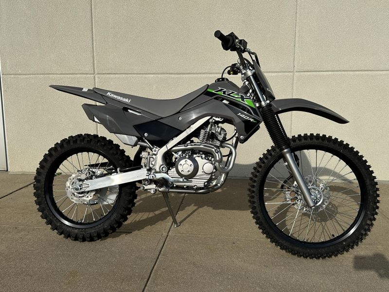 2025 Kawasaki KLX 140R FImage 2