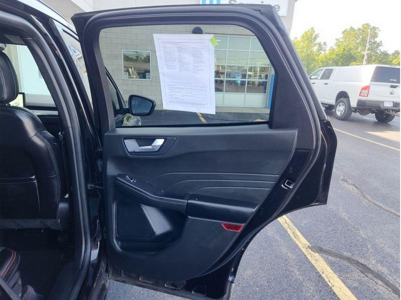 Used 2023 Ford Escape ST-Line