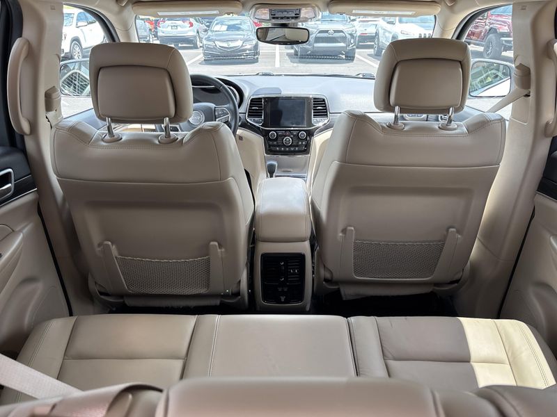 Used 2021 Jeep Grand Cherokee LimitedImage 23