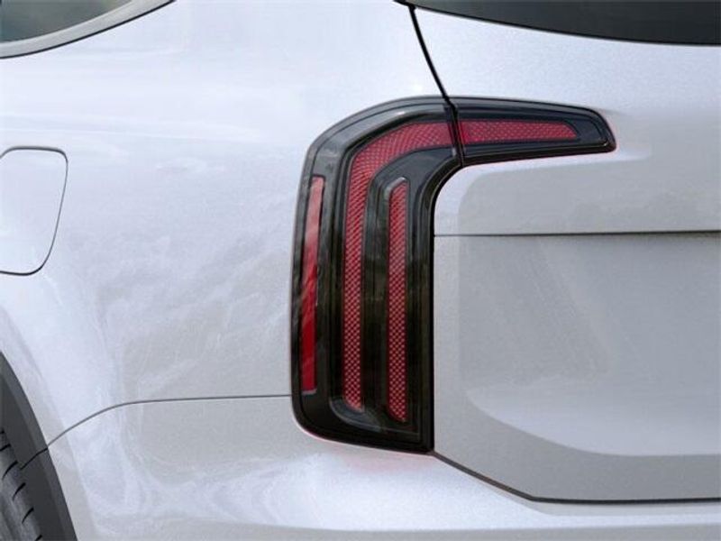 New 2025 Kia Telluride SX X-LineImage 11
