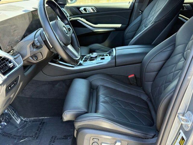 Used 2024 BMW X5 xDrive50eImage 19