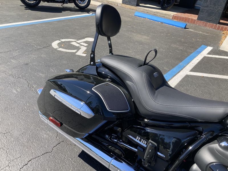 2023 BMW R 18 B