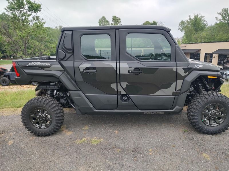 New 2025 Polaris XPEDITION XP 5 NORTHSTAR MATTE SUPER GRAPHITE Image 1