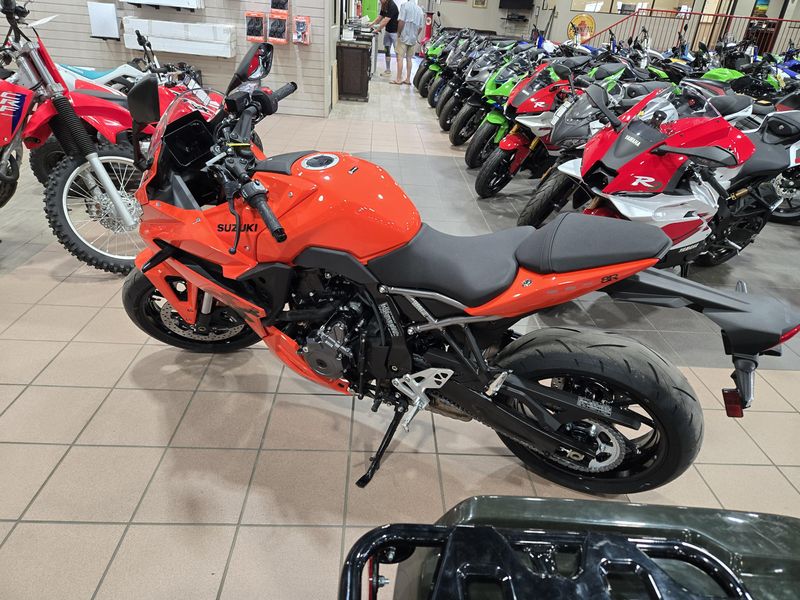 NEW 2026 SUZUKI GSX8R Image 5