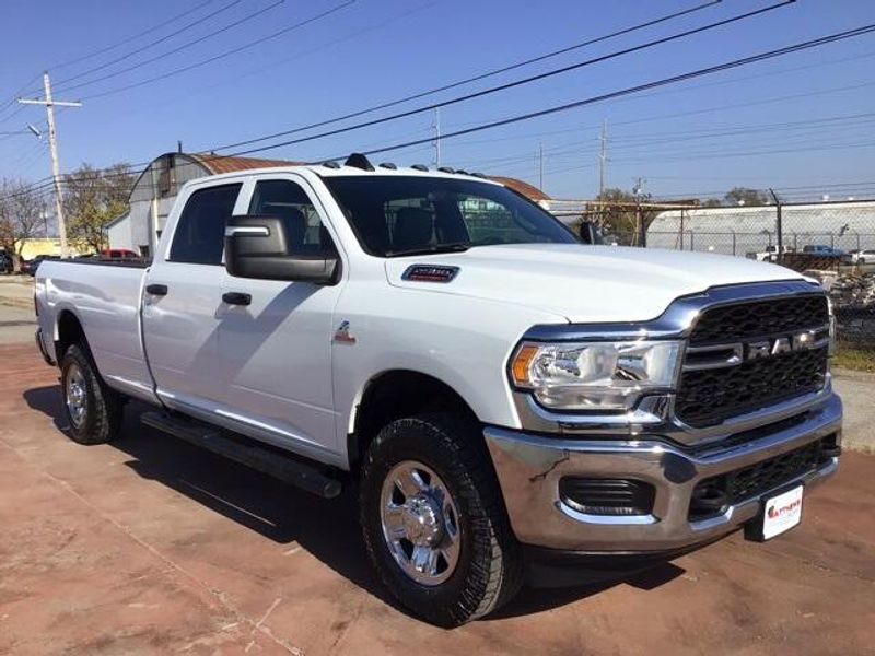 2023 RAM 2500 TradesmanImage 7