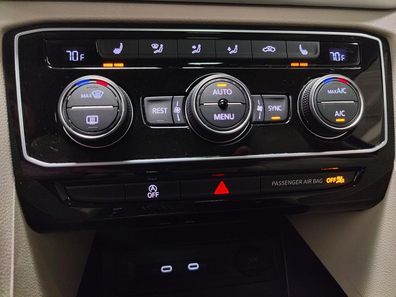 Used 2022 Volkswagen Atlas V6 AWD SE w/Technology/SunroofImage 23
